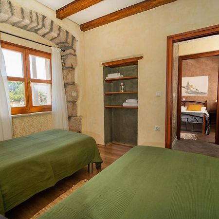 Вилла House Luce Krapan Экстерьер фото